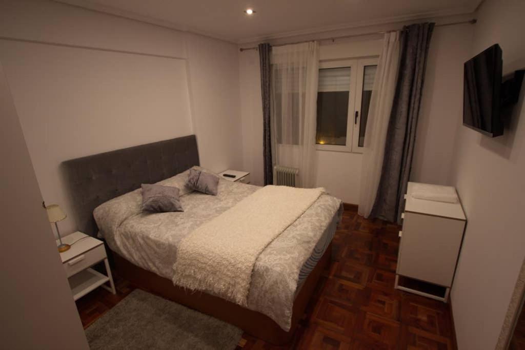 Apartamento Playa Del Sardinero Apartment ซานตานเดร์ ภายนอก รูปภาพ